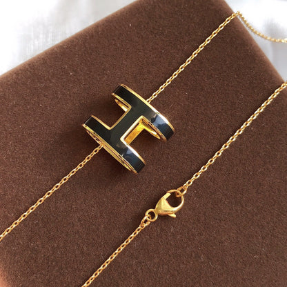 [Regalia jewelry]HM CLIC BLACK ENAMEL GOLD NECKLACE