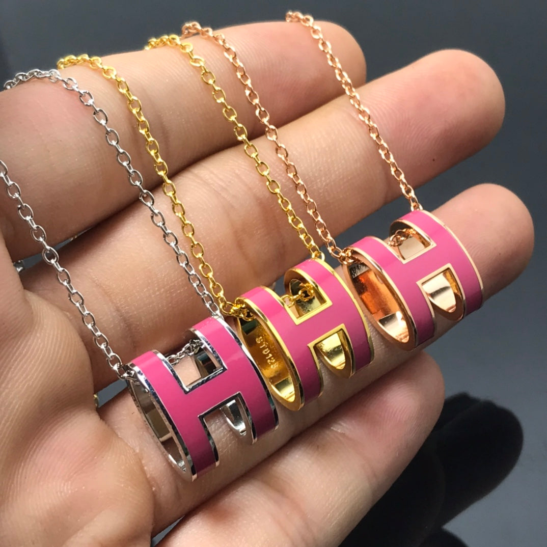 [Regalia jewelry]H NECKLACE PINK