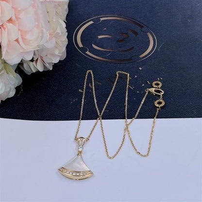 [Regalia jewelry]DREAM NECKLACE MOP GOLD DIAMOND