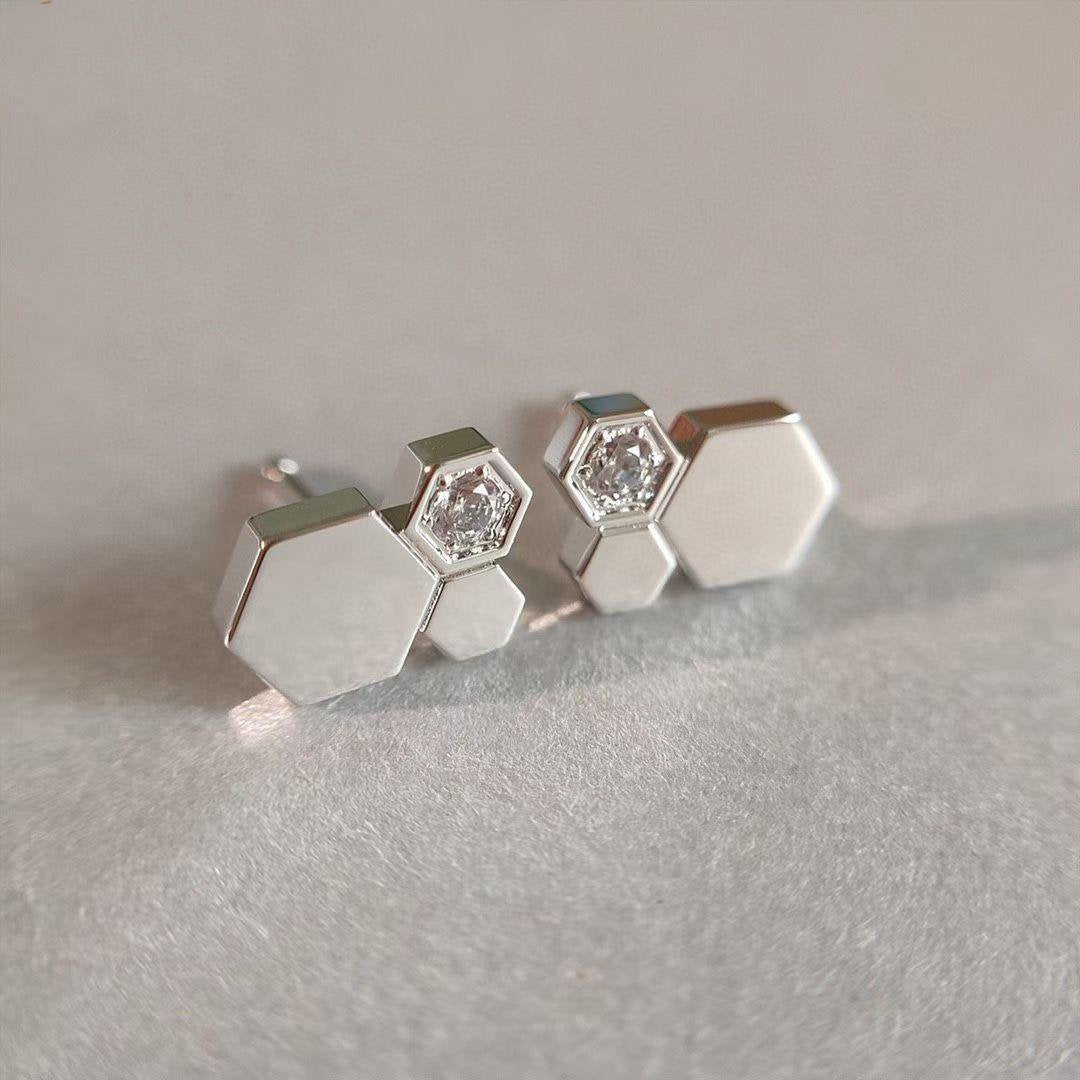 [Regalia jewelry]BEE LOVE SILVER DIAMOND EARRINGS