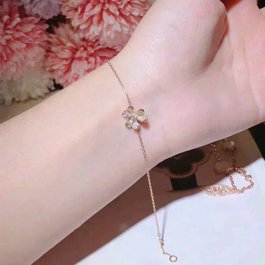 [Regalia jewelry]FRIVOLE GOLD FLOWER DIAMOND BRACELET