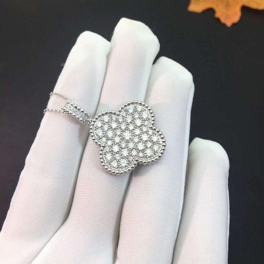 [Regalia jewelry]CLOVER 25MM SILVER FULL DIAMOND BIG CLOVER NECKLACE