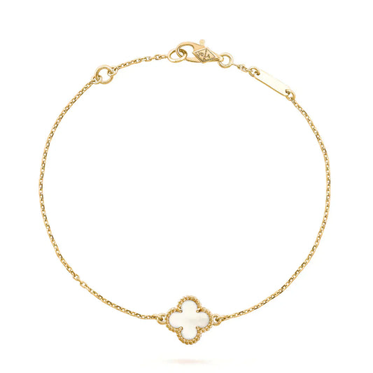 [Regalia jewelry]CLOVER WHITE MOP SINGLE FLOWER BRACELET